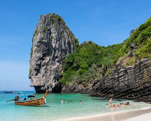 Instant eSIM for the World’s Most Popular Destinations – No Roaming Fees!